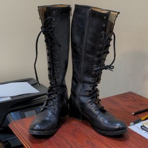 Frye Melissa Tall Lace Boot Size 8.5